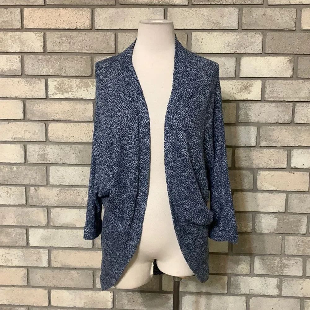 3for$20 cardigan size maternity small med